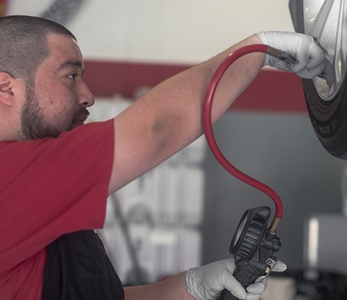 Tire Shop in Avon: Certified Tire Repair Services | Auto-Lab - content-tire-filling
